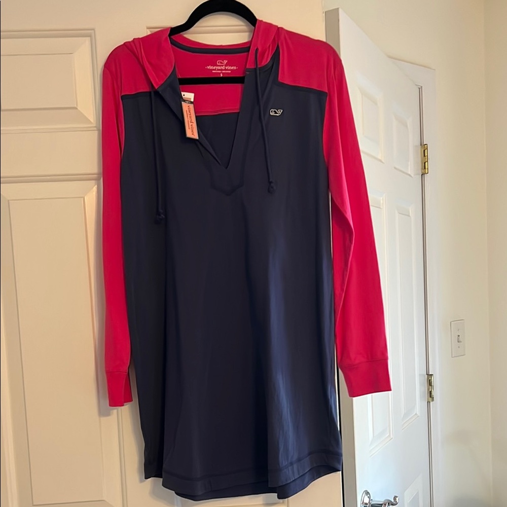 Vineyard Vines Pink and Navy Long Sleeve Hoodie Dress